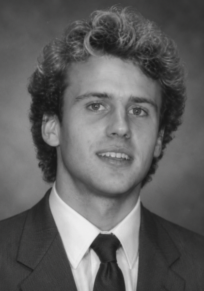 Archivo:R Unai 1980.png